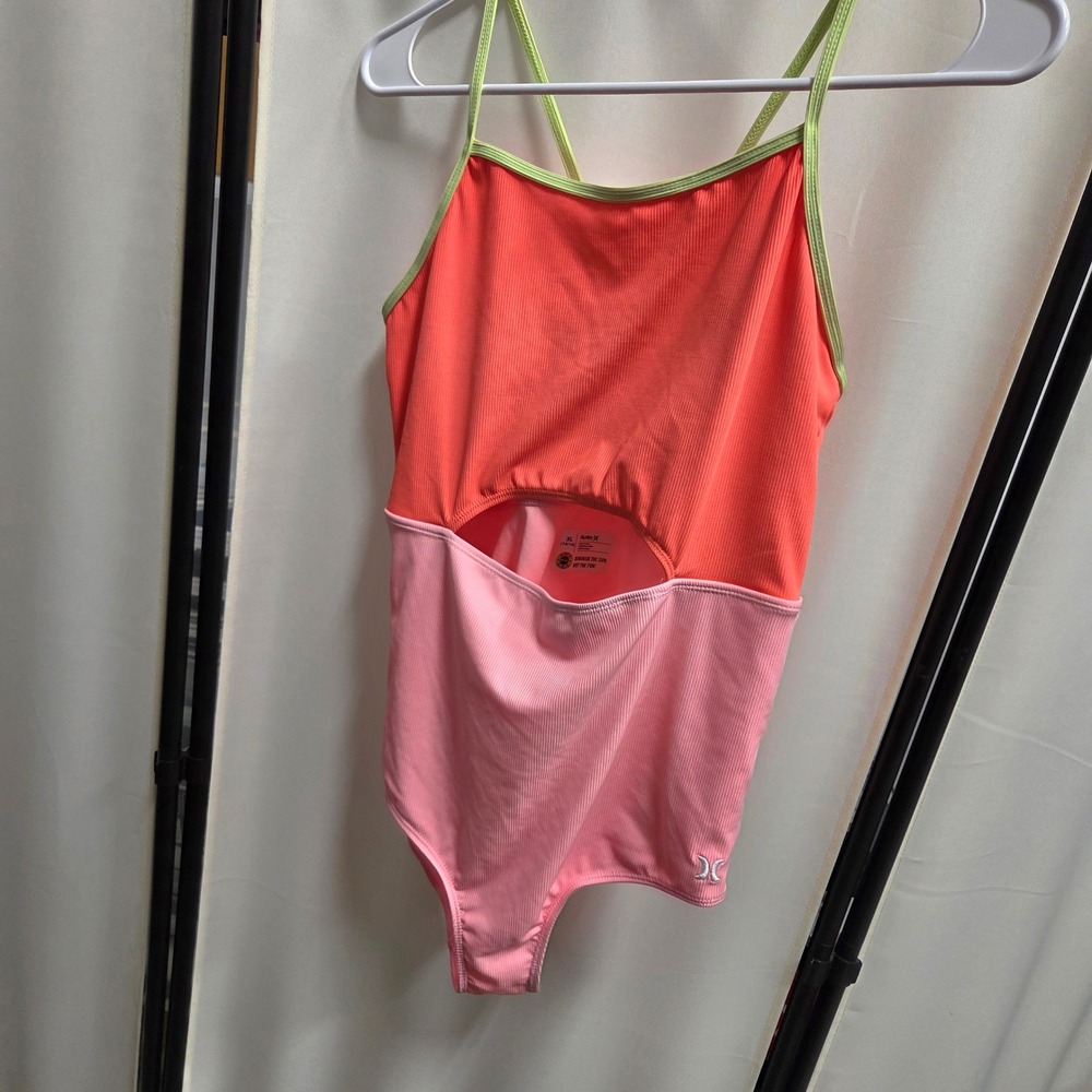 Hurley Girls XL 14/16 One Piece Swimsuit Colorblock Ribbed Cutout UPF 50+ Pink